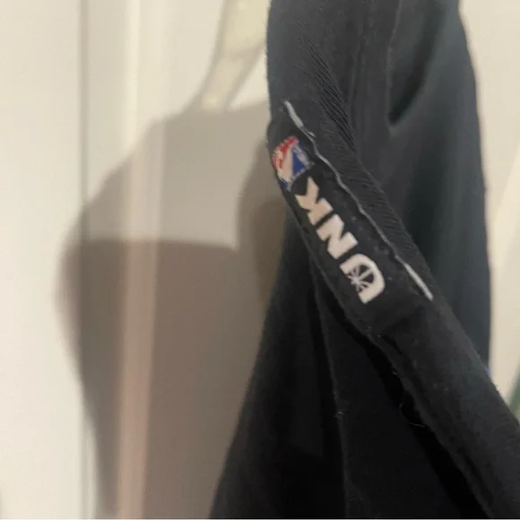 Unk nba Large Tshirt - Picture 5 of 8